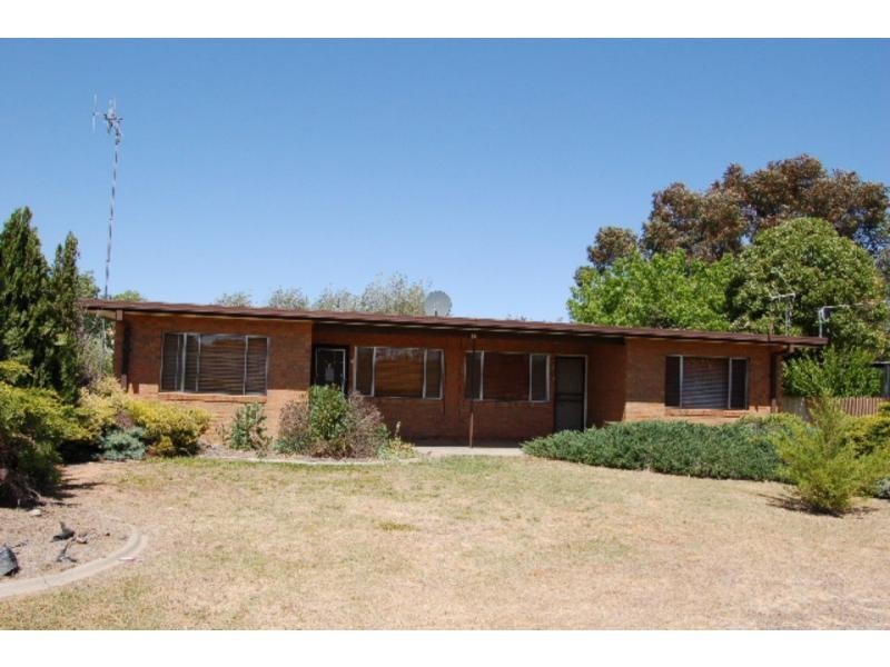 13 Karook Street, Cobram VIC 3644