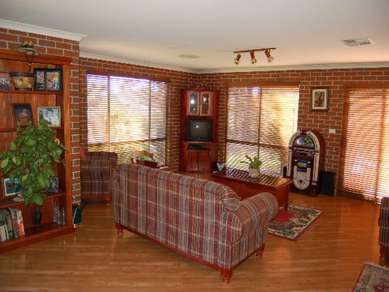 7 Kokoda Road, Yarroweyah VIC 3644