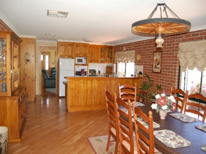 7 Kokoda Road, Yarroweyah VIC 3644