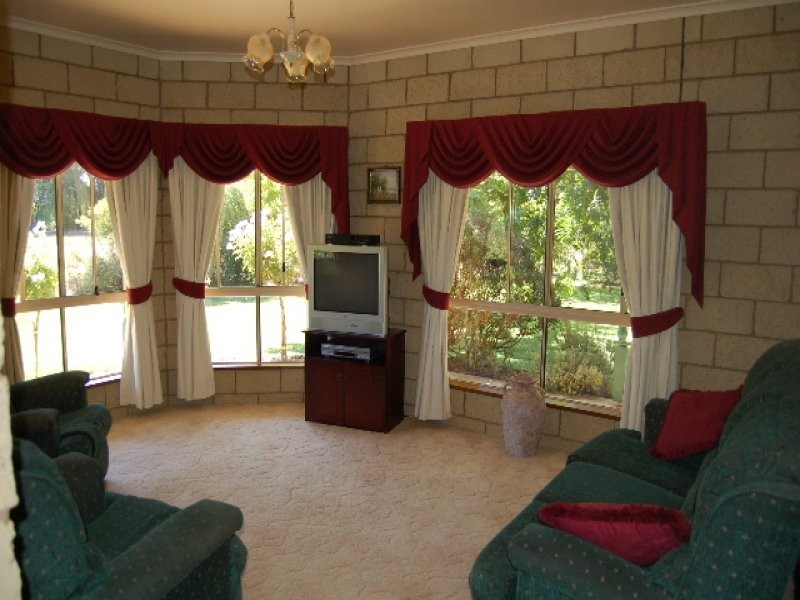 N 1 naughton road, Koonoomoo VIC 3644