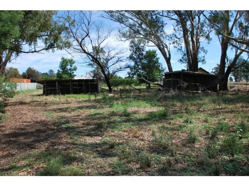 1 Beek Street, Katamatite VIC 3649