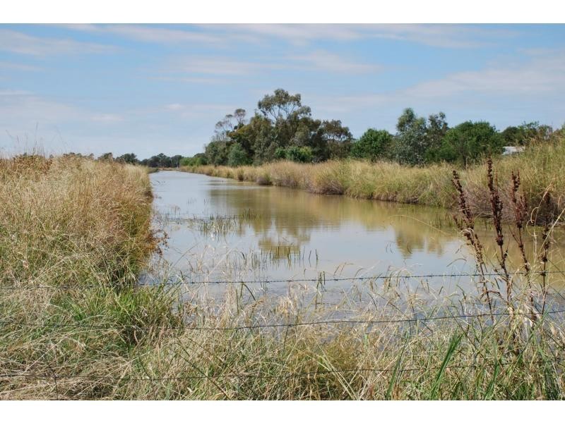 1 Beek Street, Katamatite VIC 3649