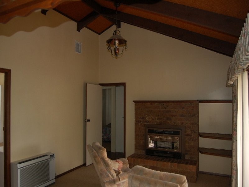11 Brepbir Street, Cobram VIC 3644