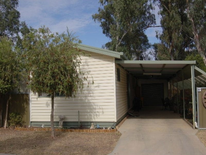 57 Lakeside Drive, Oasis Village, Cobram VIC 3644