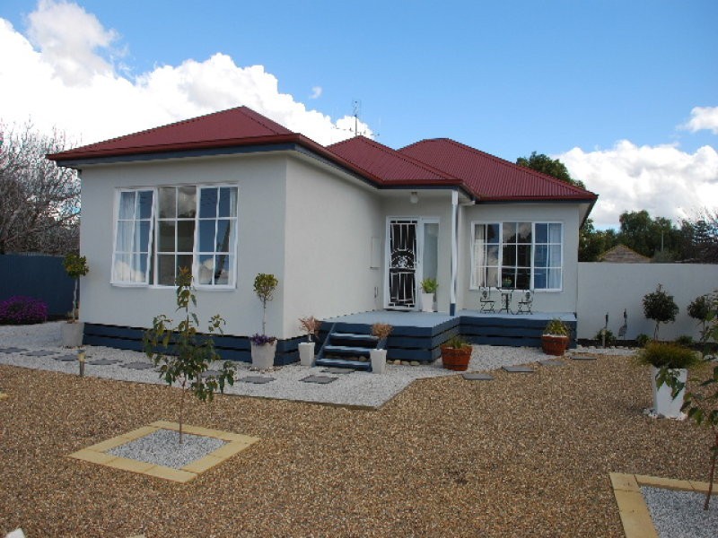 29 Barooga Street, Berrigan NSW 2712