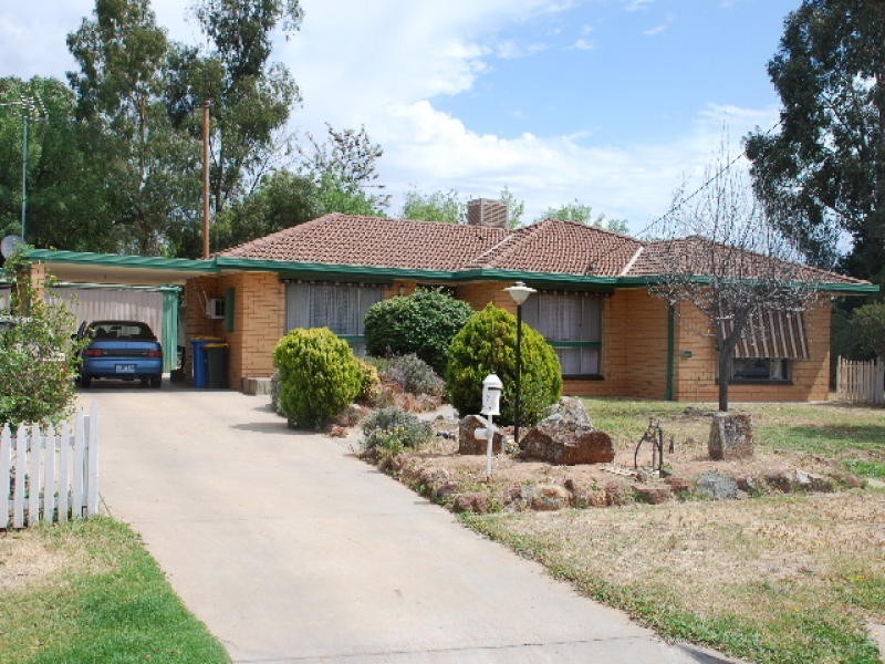 2 Isabella Court, Cobram VIC 3644