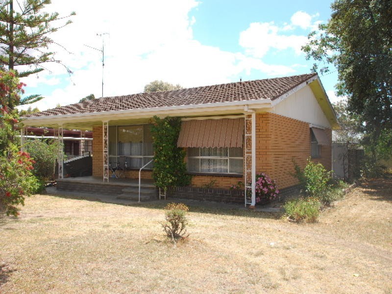 116 Deniliquin Street, Tocumwal NSW 2714