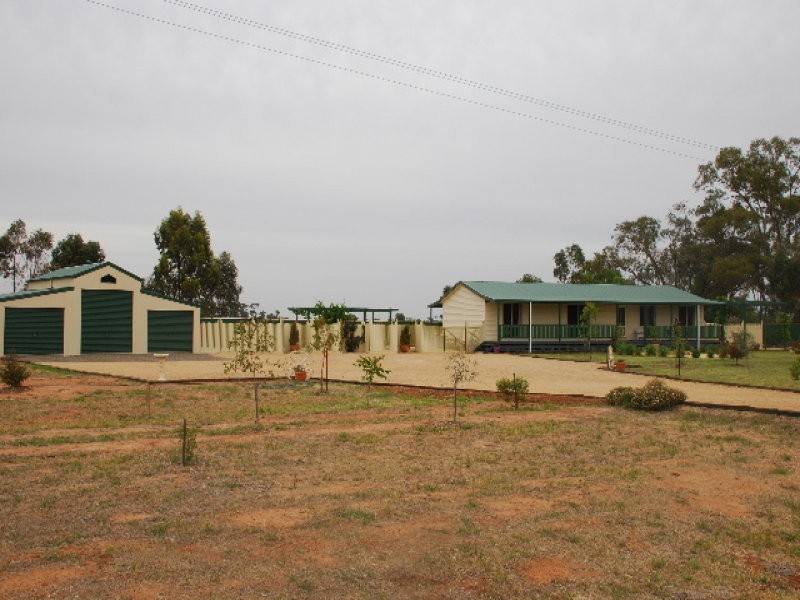 4365 Murray Valley Highway, Cobram VIC 3644