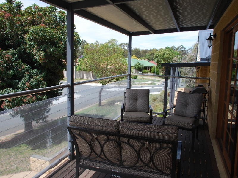 8 Scenic Drive, Cobram VIC 3644