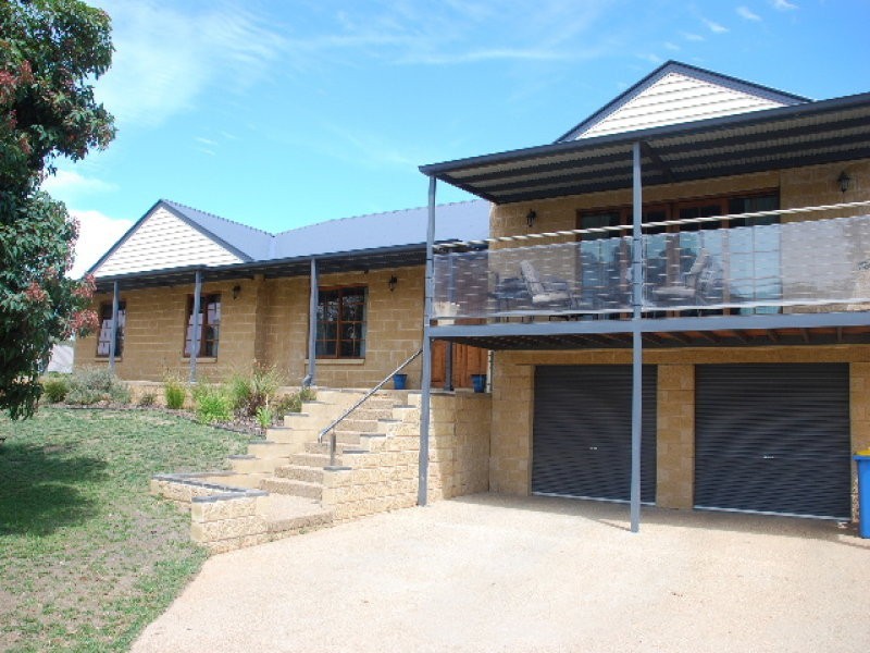 8 Scenic Drive, Cobram VIC 3644