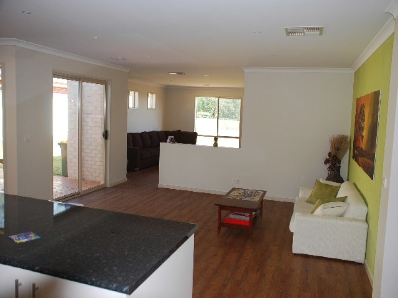 7 Alexandra Court, Cobram VIC 3644
