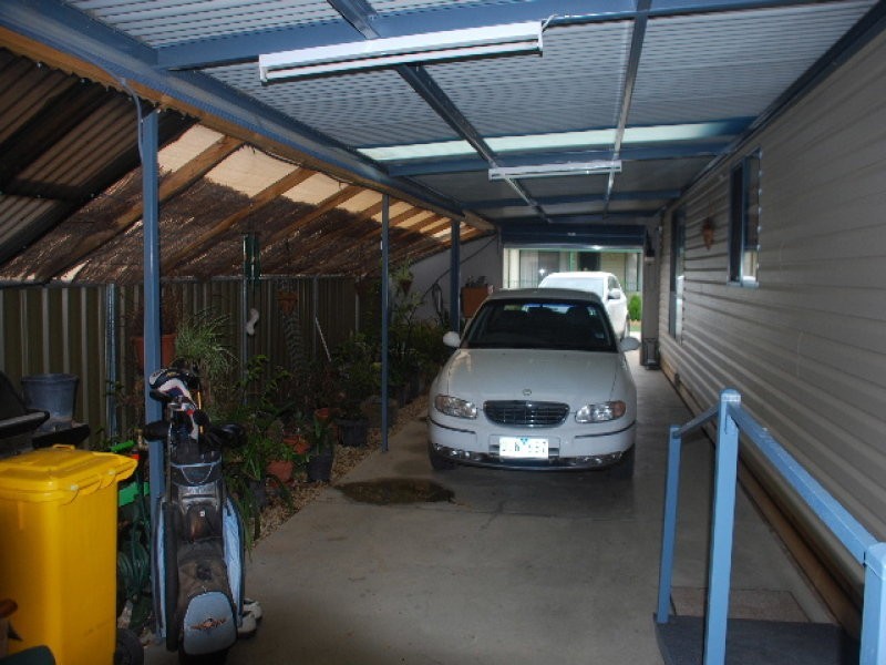 156 Lakeside Drive, Oasis Village, Cobram VIC 3644