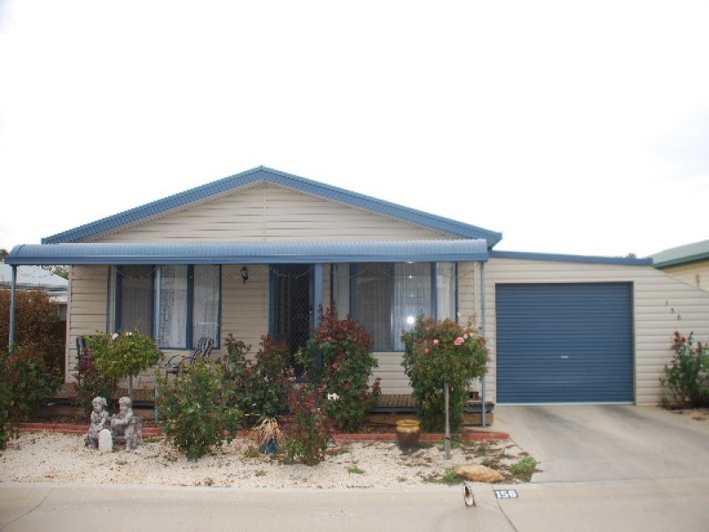 156 Lakeside Drive, Oasis Village, Cobram VIC 3644