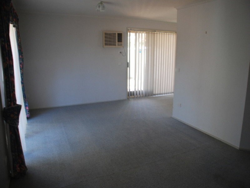 3/2 Horner Street, Cobram VIC 3644