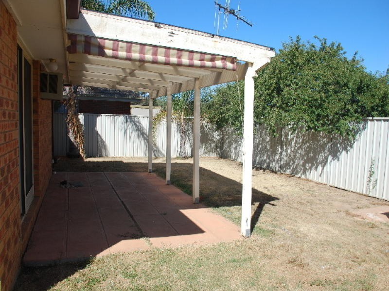 3/2 Horner Street, Cobram VIC 3644