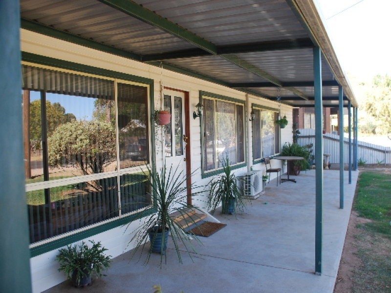46 Karook Street, Cobram VIC 3644