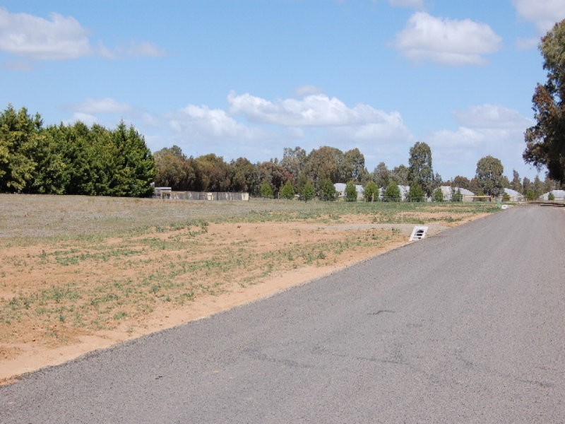 Lot 2,4 & 5 Tocumwal Road, Barooga NSW 3644