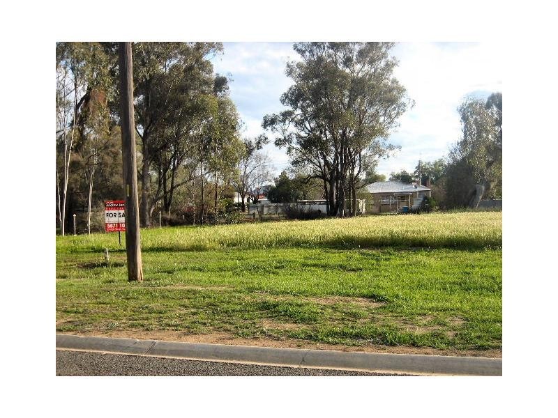 10 William Street, Berrigan NSW 2712