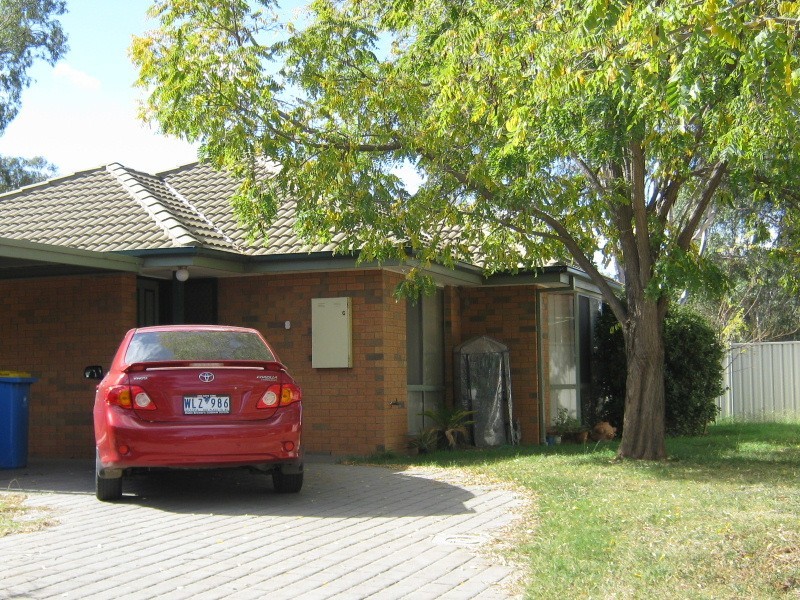Unit 6/1 Horner Street, Cobram VIC 3644