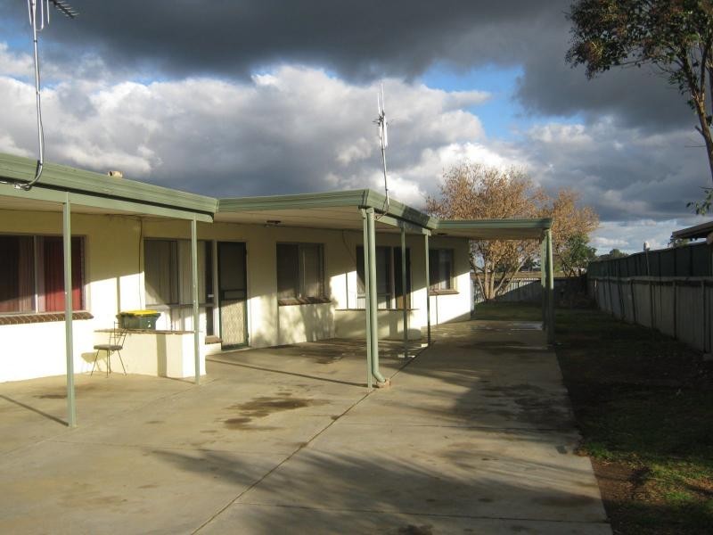 Unit 2/6 Northill Avenue, Strathmerton VIC 3641