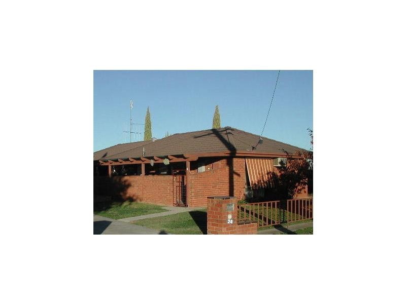 24 Campbell Road, Cobram VIC 3644