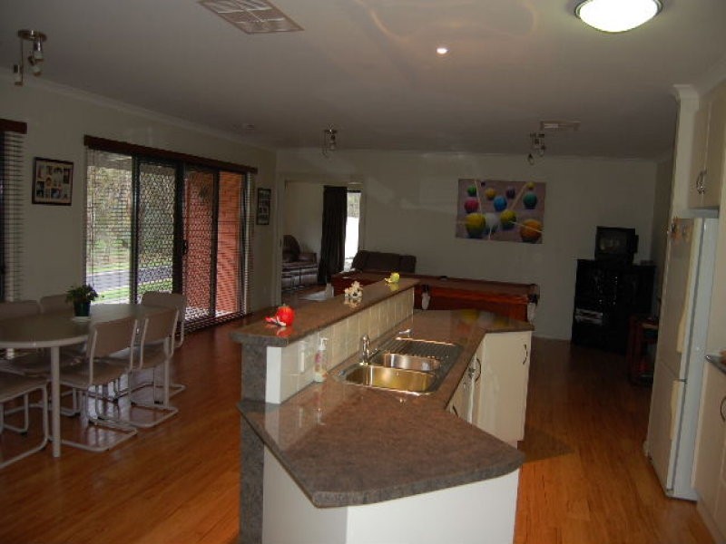 1 bisogni, Cobram VIC 3644