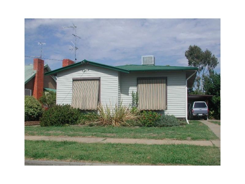 13 Wadeson Street, Cobram VIC 3644