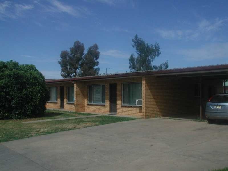 Unit 3/1 Sturt Street, Cobram VIC 3644
