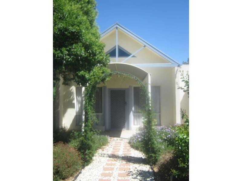 6B Margaret Court, Cobram VIC 3644