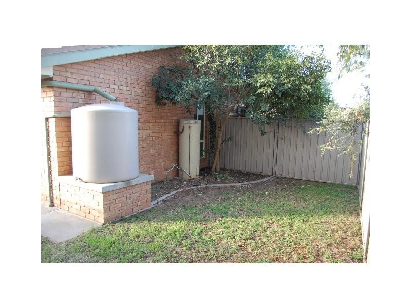 2/58 Collie Street, Barooga NSW 3644