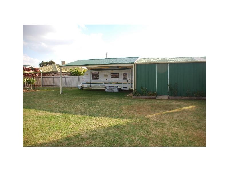 8 Mitchell Street, Cobram VIC 3644
