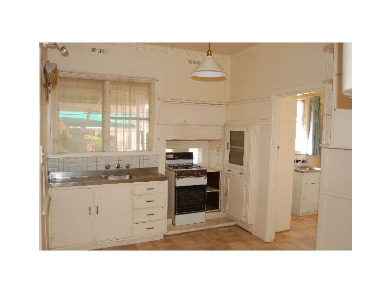 7 Gregory Street, Cobram VIC 3644