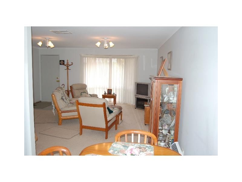 2/4 Stillard Court, Barooga NSW 3644