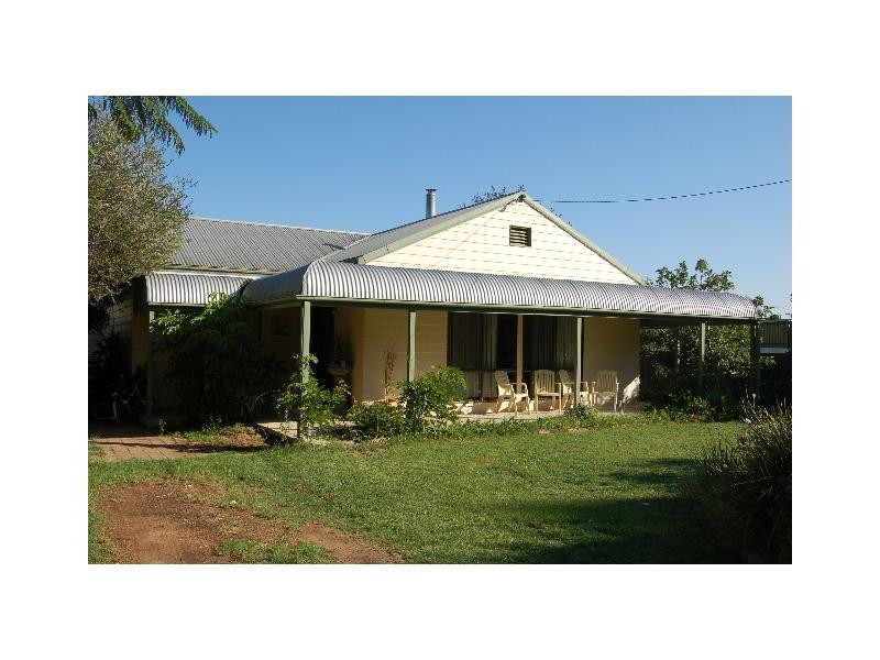 10 Collie Street, Barooga NSW 3644