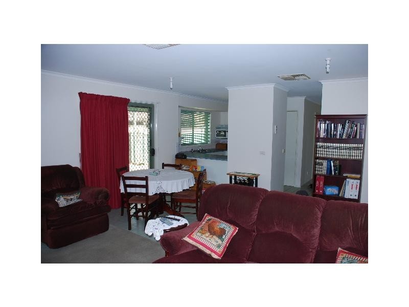 2/3 McFarland Drive, Barooga NSW 3644