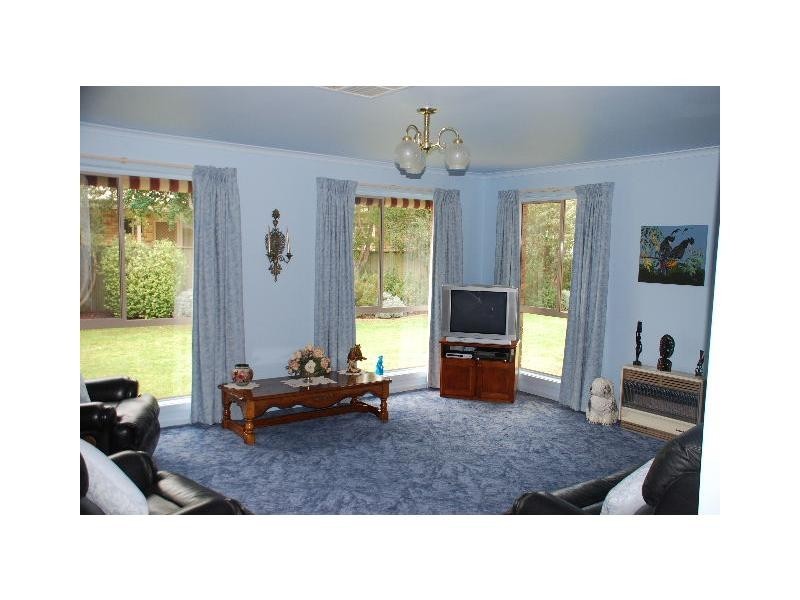 3 Hiles Street, Tocumwal NSW 2714