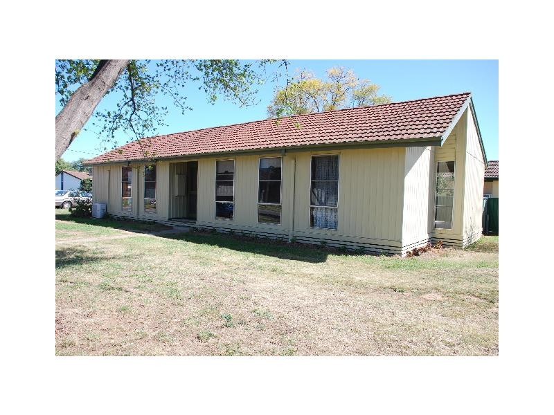 28 Acacia Street, Cobram VIC 3644