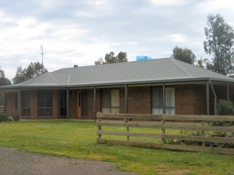 3 Greggerys Road, Berrigan NSW 2712
