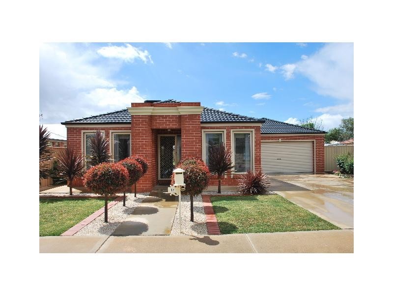 17 Gorton Street, Cobram VIC 3644