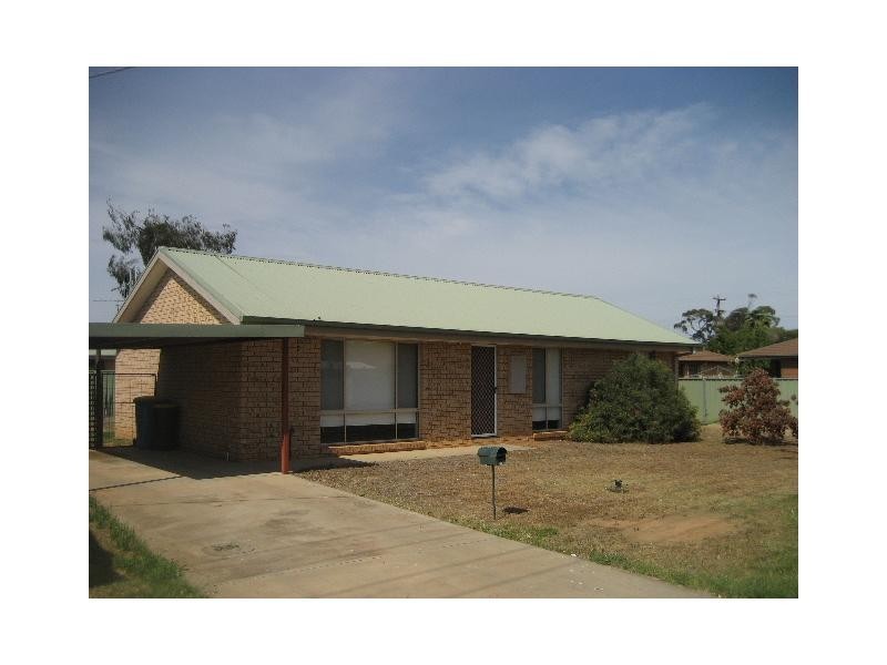 Unit 1/3 Hume Street, Cobram VIC 3644
