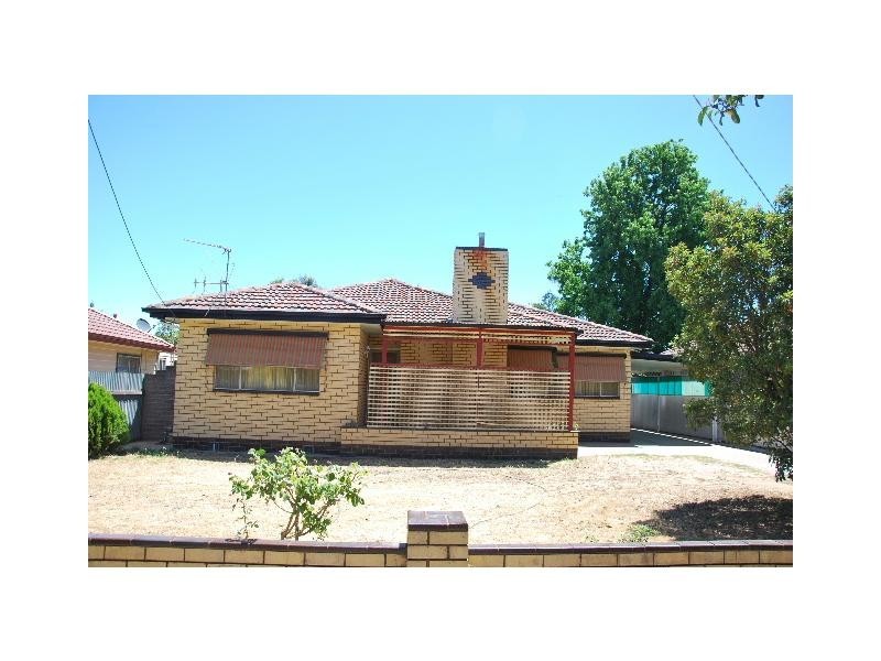 27 Wirbil Street, Cobram VIC 3644