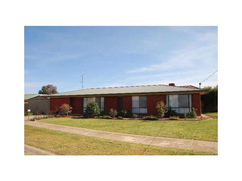4 Wills Street, Cobram VIC 3644