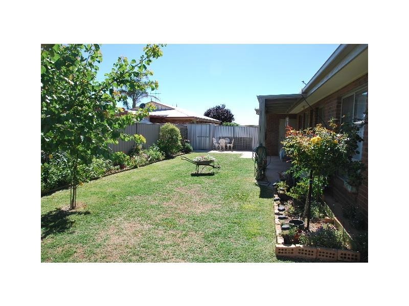 1/12 Wills Street, Cobram VIC 3644