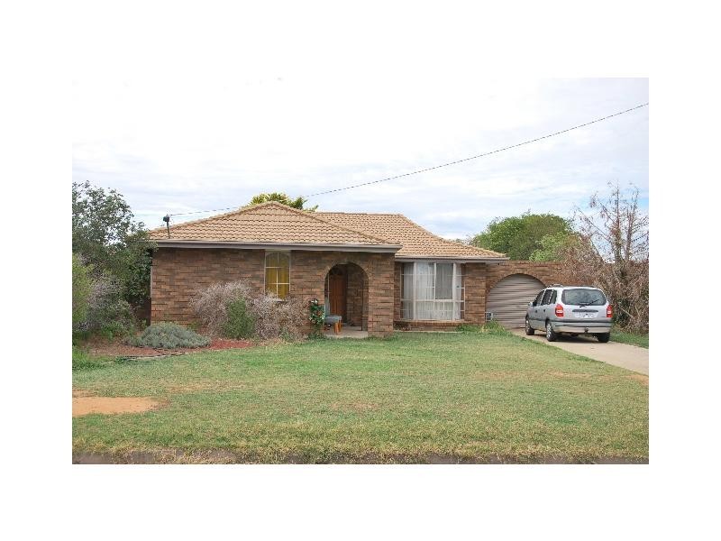 25 Hume Street, Cobram VIC 3644