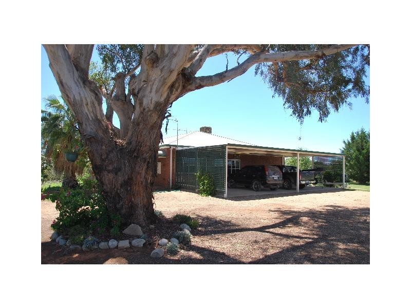 1588 Powerline Road, Cobram East VIC 3644