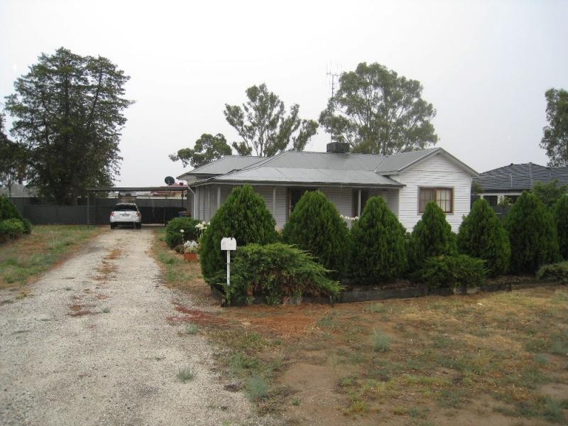 138 Deniliquin Street, Tocumwal NSW 2714