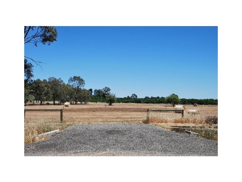 1502 Tobruk Road, Cobram VIC 3644