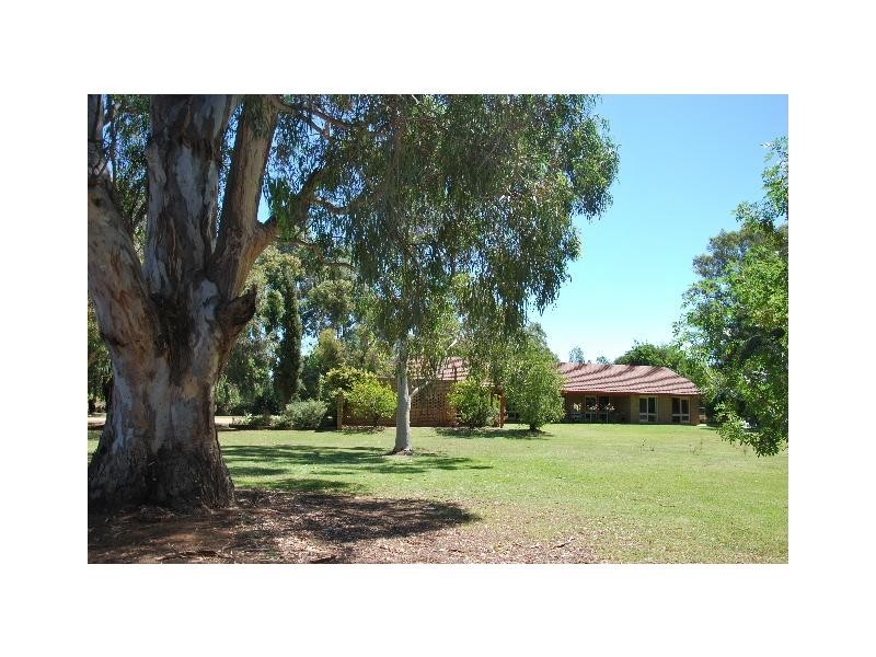 3836 Murray Valley Highway, Cobram VIC 3644