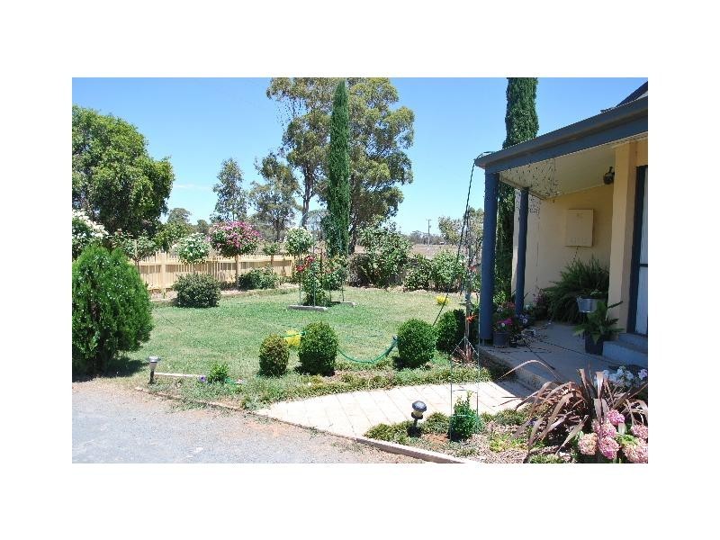 17 Hotchin Street, Katamatite VIC 3649