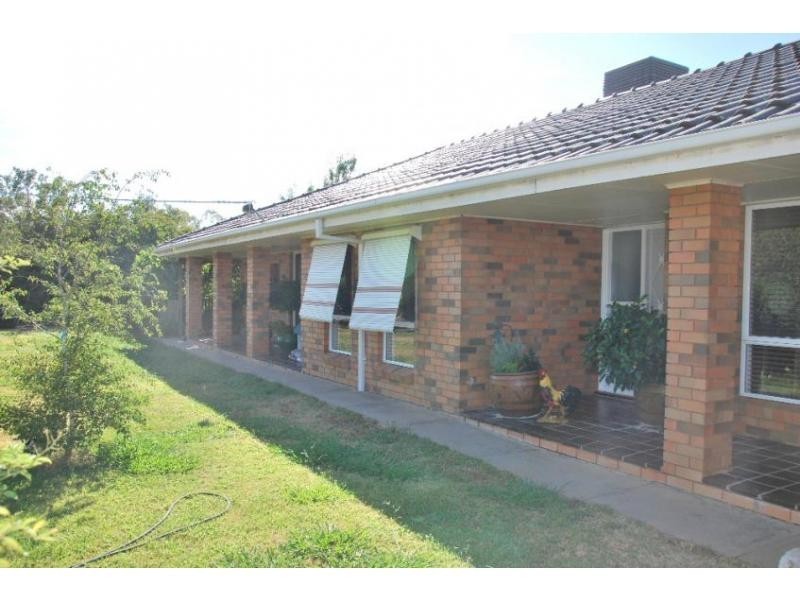 2 Hotchin Street, Katamatite VIC 3649